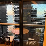 Apartamento Com 02 Quartos, Beira Mar, Fortaleza - Ce.