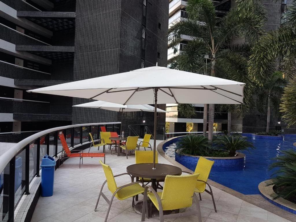 Com 02 Quartos, Beira Mar, - Ce. *