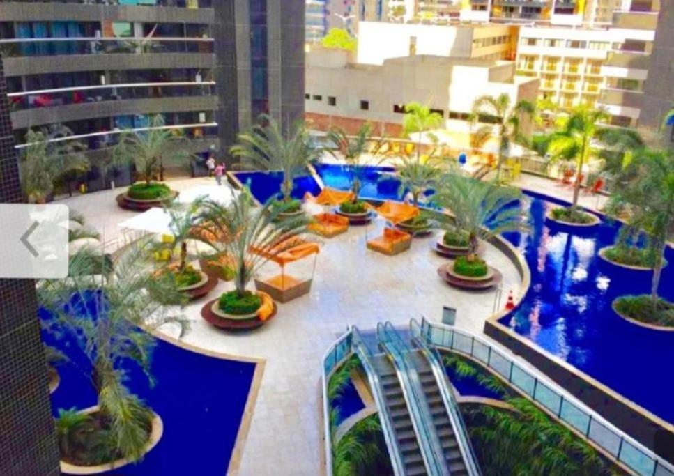 Com 02 Quartos, Beira Mar, - Ce. Apartamento